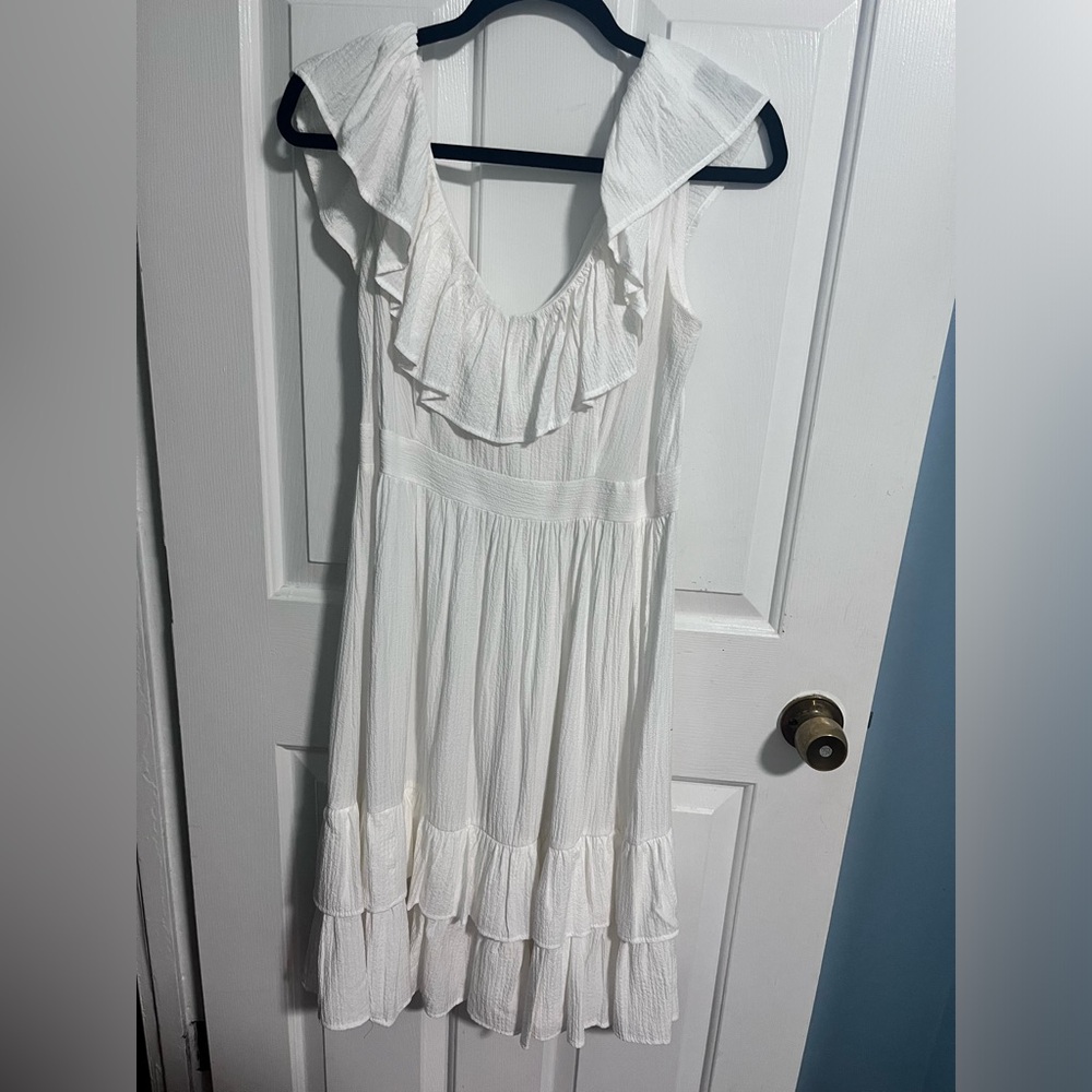 Calvin Klein White Dress Size 4